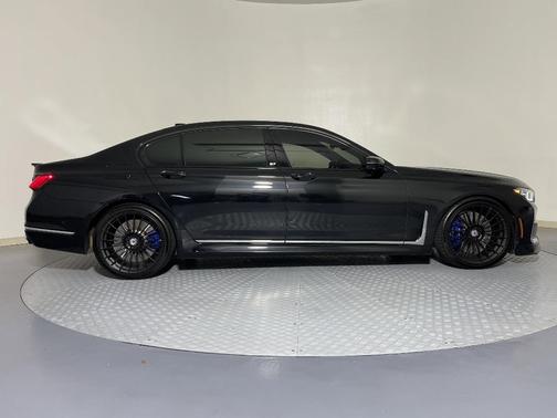 2022 BMW ALPINA B7 xDrive