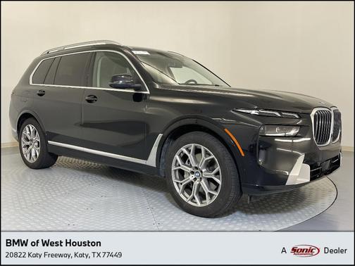 2025 BMW X7 xDrive40i