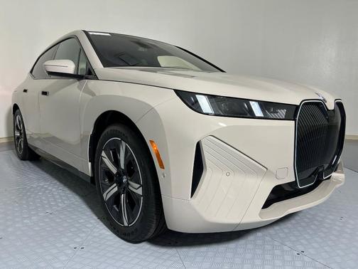 2026 BMW iX xDrive45