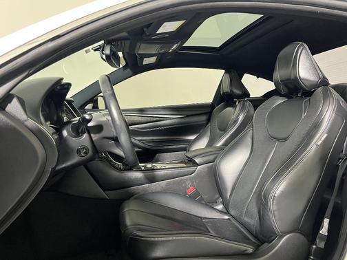 2017 INFINITI Q60 3.0T Premium