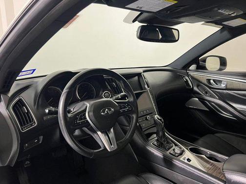 2017 INFINITI Q60 3.0T Premium