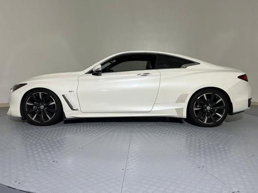 2017 INFINITI Q60 3.0T Premium