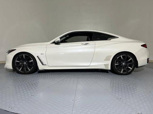 2017 INFINITI Q60 3.0T Premium