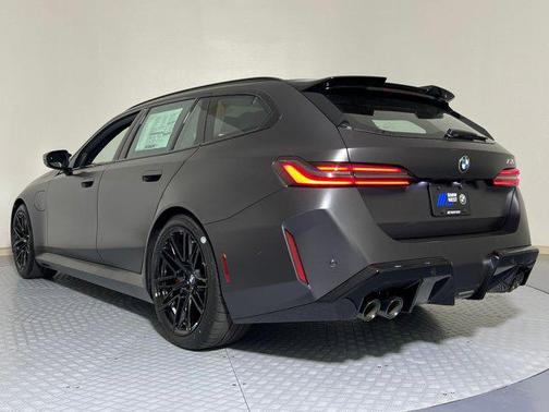 2026 BMW M5 Base