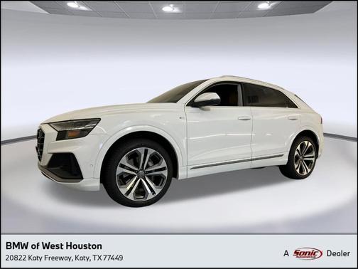 2021 Audi Q8 55 Prestige