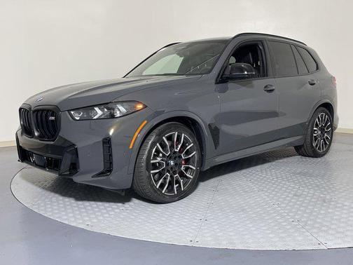 2026 BMW X5 M60i