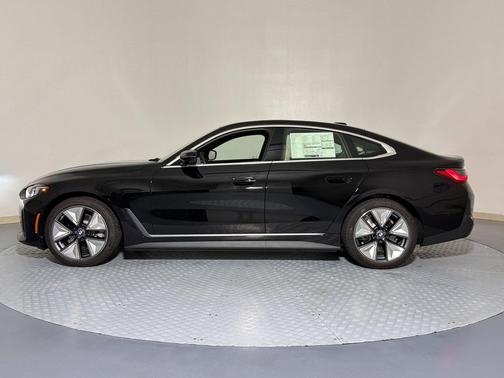 Jet Black 2026 BMW i4 Gran Coupe eDrive40