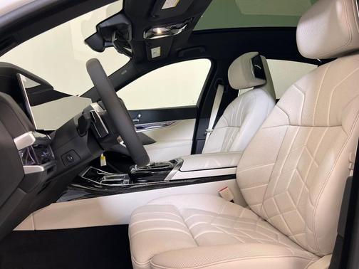 2026 BMW i7 EDrive50