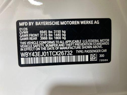 Alpine White 2026 BMW i7 EDrive50