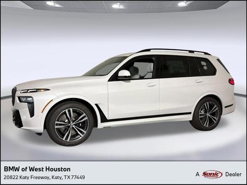 Mineral White Metallic 2027 BMW X7 xDrive40i