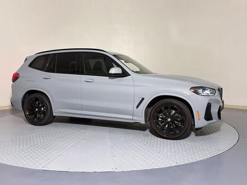 Gray Metallic 2024 BMW X3 sDrive30i