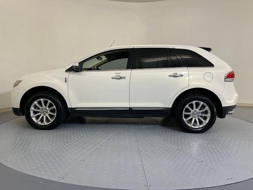 2012 Lincoln MKX Base