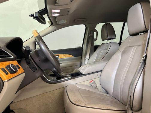 2012 Lincoln MKX Base