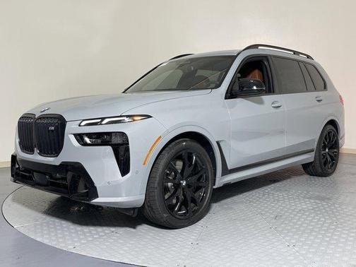 2026 BMW X7 M60i