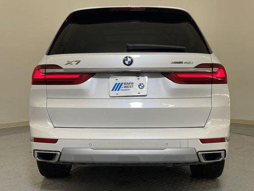 2022 BMW X7 xDrive40i