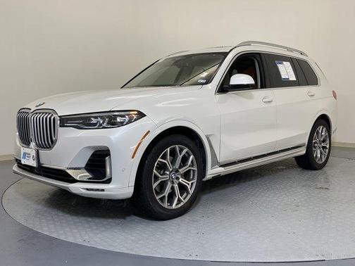 2022 BMW X7 xDrive40i