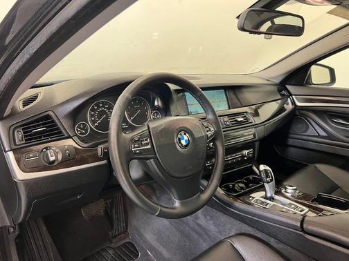 2013 BMW 528 i xDrive