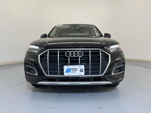 2022 Audi Q5 40 Premium