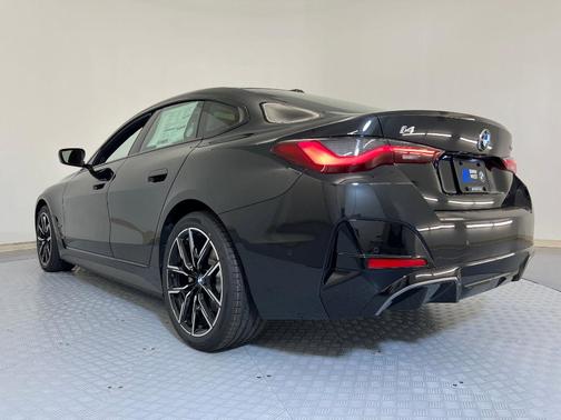 2026 BMW i4 Gran Coupe xDrive40