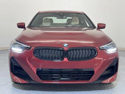 2025 BMW 230 i