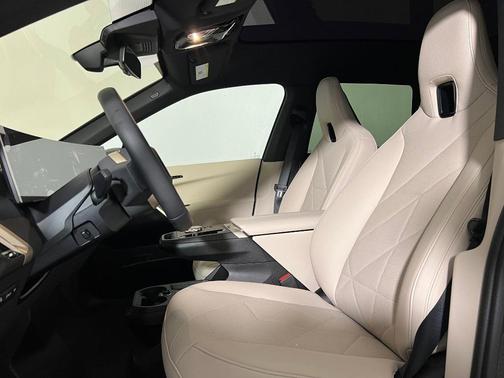 2026 BMW iX xDrive60