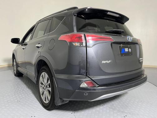 2017 Toyota RAV4 Hybrid Limited