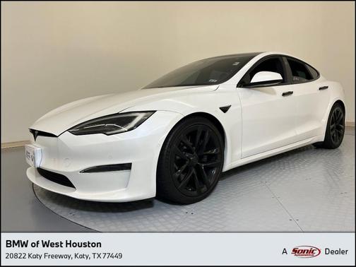 2022 Tesla Model S Plaid