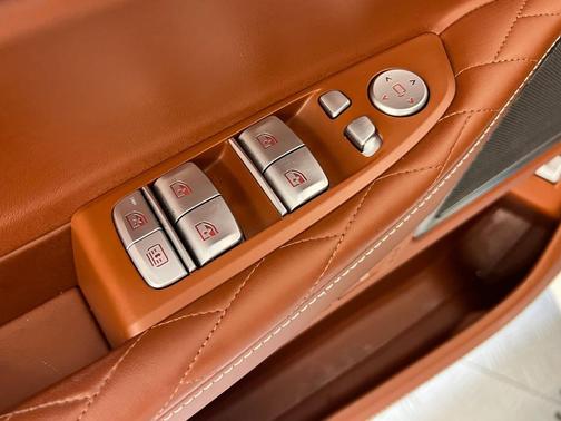 2022 BMW 750 i xDrive