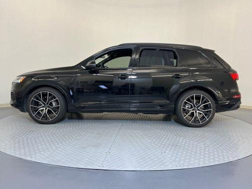 2023 Audi Q7 55 Prestige