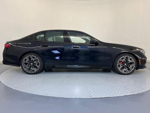 2026 BMW 540 i xDrive