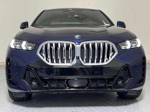 2026 BMW X6 xDrive40i