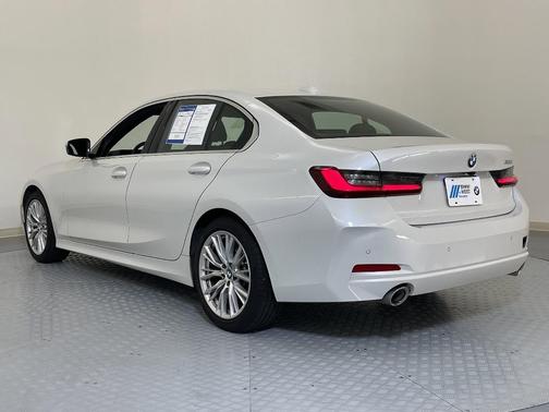 2024 BMW 330 i