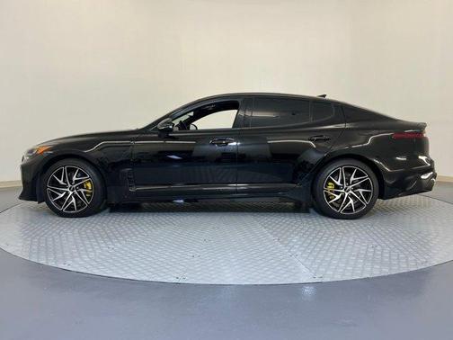 2022 Kia Stinger GT-Line