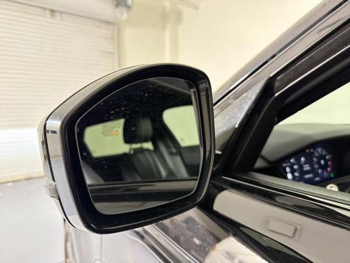 Santorini Black 2020 Land Rover Range Rover Velar S R-Dynamic