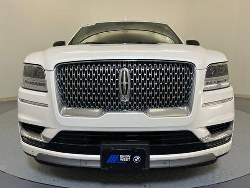 2019 Lincoln Navigator Select