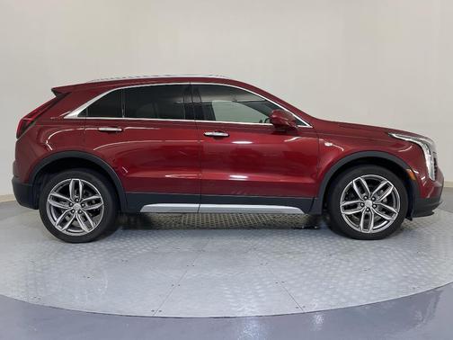 2019 Cadillac XT4 Premium Luxury