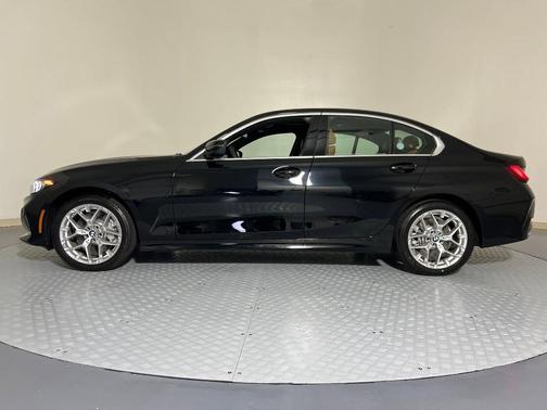 2025 BMW 330 i xDrive