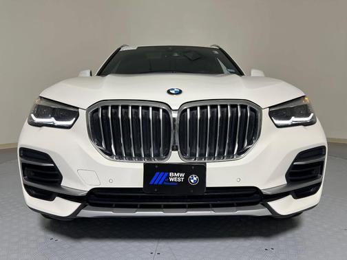 2023 BMW X5 sDrive40i