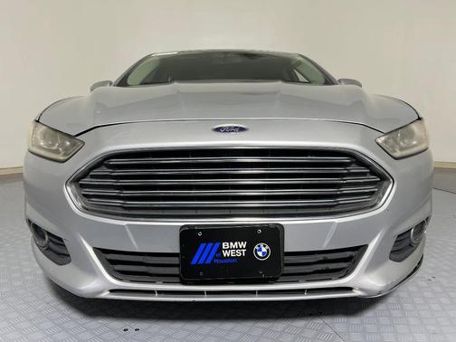 2016 Ford Fusion Hybrid SE