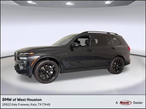 Black Sapphire Metallic 2025 BMW X7 xDrive40i