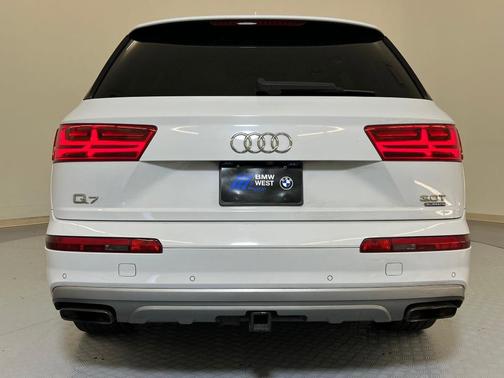 2017 Audi Q7 3.0T Prestige