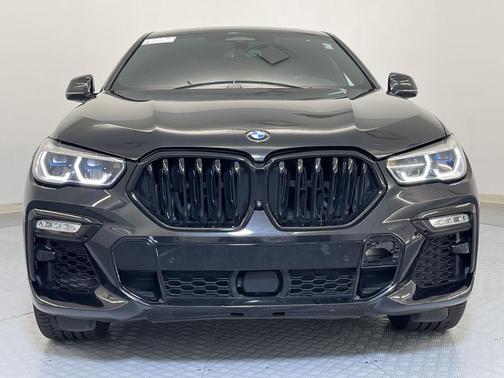 2020 BMW X6 M50i