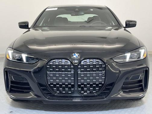 2025 BMW 430 i