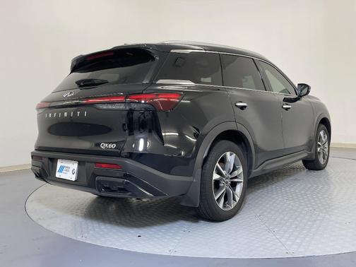 2024 INFINITI QX60 Luxe