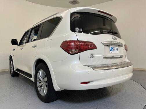 2017 INFINITI QX80 Base