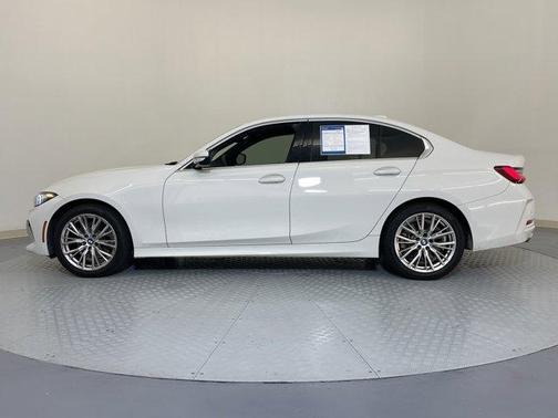 2024 BMW 330 i