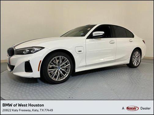 2023 BMW 330e 330e