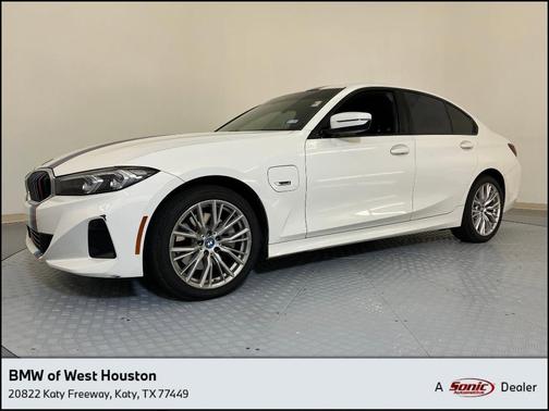2023 BMW 330e 330e