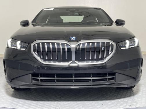 2026 BMW i5 eDrive40