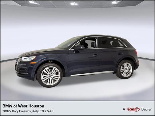Moonlight Blue Metallic 2019 Audi Q5 2.0T Premium Plus